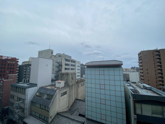 四条烏丸クロスマークの展望