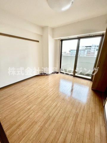 第1関根マンションの寝室