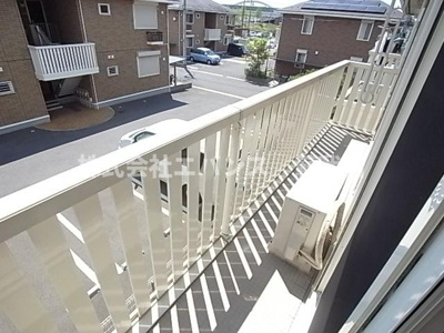 【バルコニー】 | クリスタルフローラ | バルコニーがあります