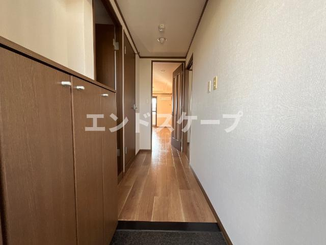 モデルナ江木の内装|廊下
高崎、前橋のお部屋探しはエンドスケープまで！お客様の理想お聞かせ下さい♪