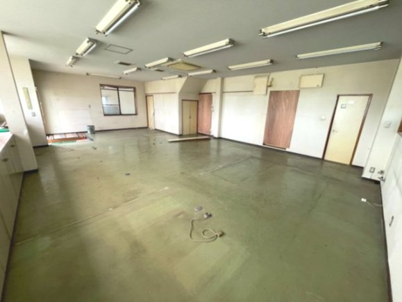 安城市藤井町貸店舗・事務所の内装