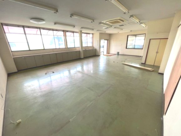 安城市藤井町貸店舗・事務所の内装