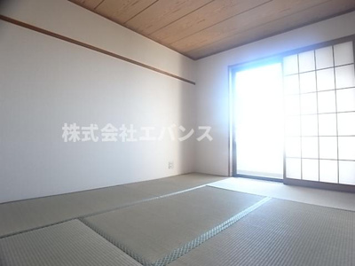 【和室】 | グリーンヒルズ石川Ⅰ | 趣のある和室です