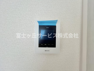 【セキュリティ】 | 磐田市福田中島 新築一戸建て 2号棟 | TVモニター付きインターホンです