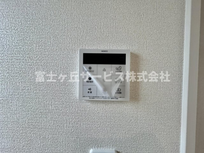 【発電・温水設備】 | 磐田市福田中島 新築一戸建て 2号棟 | 温水設備です
