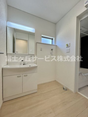 【脱衣所】 | 牧之原市静波 11期 新築一戸建て 1号棟 | 洗面脱衣室