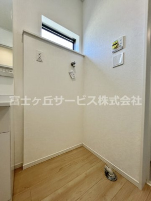 【ランドリースペース】 | 牧之原市静波 11期 新築一戸建て 1号棟 | 洗濯機置き場