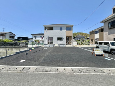 【駐車場】 | 牧之原市静波 11期 新築一戸建て 1号棟 | ６台駐車可能