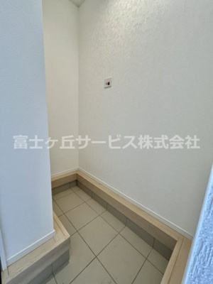 【収納】 | 牧之原市静波 11期 新築一戸建て 2号棟 | 反対側に土間収納スペースあり