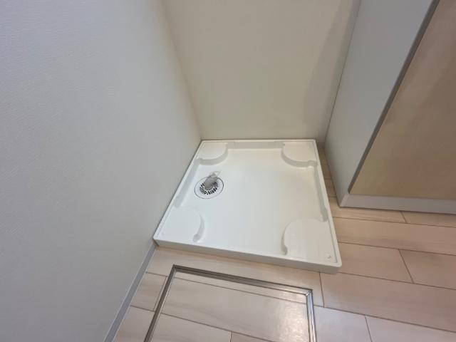 エストレアの内装|洗濯パン