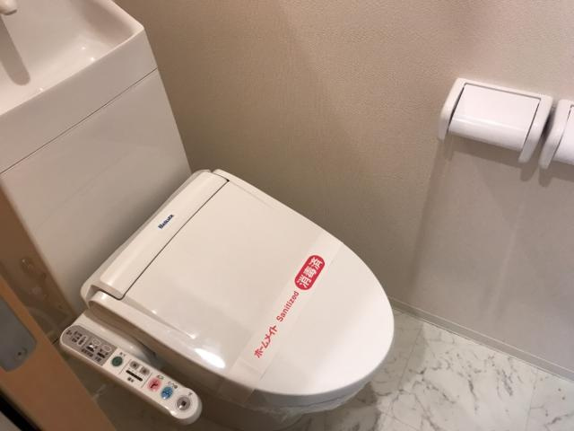 ディアコート織戸のトイレ|シャワー付トイレ