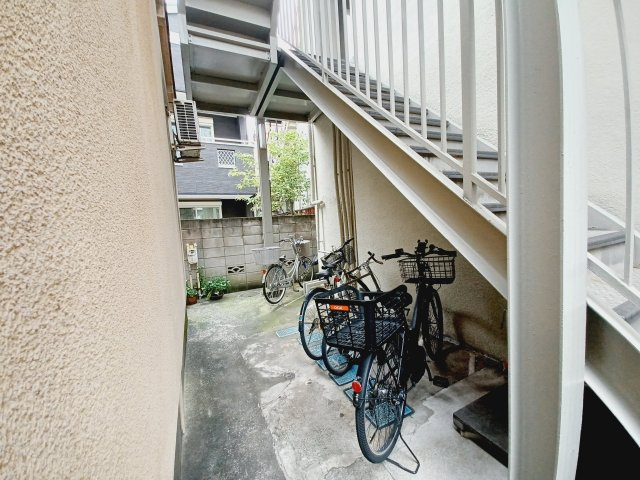 マンション富士の駐車場