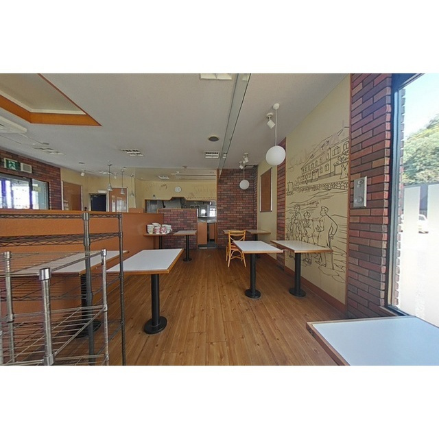 岐阜市岩崎の店舗一部の内装