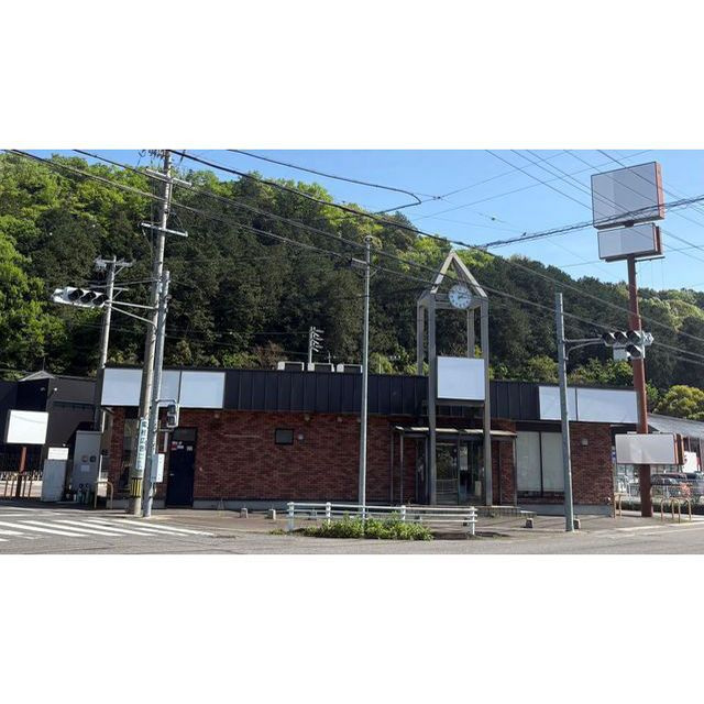岐阜市岩崎の店舗一部の外観