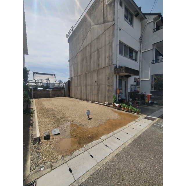 岐阜市忠節三丁目南町の駐車場の内装
