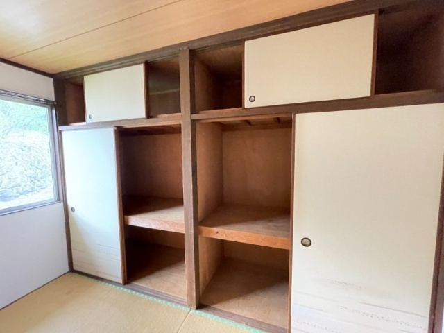 タウンハウス前川の収納