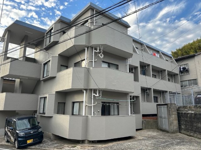 第百マンションの外観