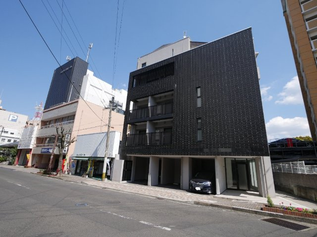 佐世保市元町の賃貸マンションの外観