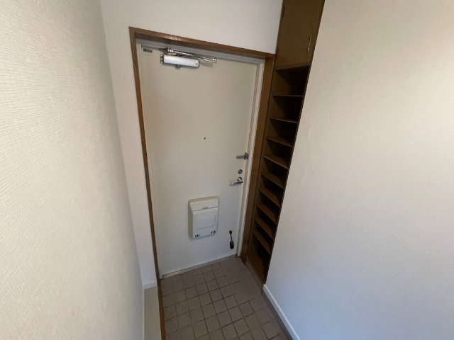 サンシャイン赤崎の玄関