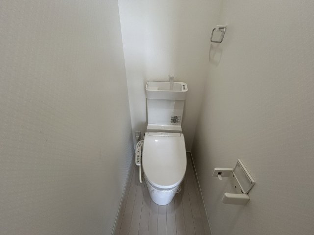 acero木風のトイレ