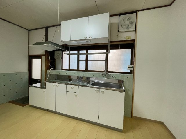 戸尾町堀貸家のキッチン