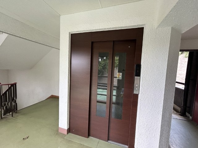 フドー山祇コーポのエントランス