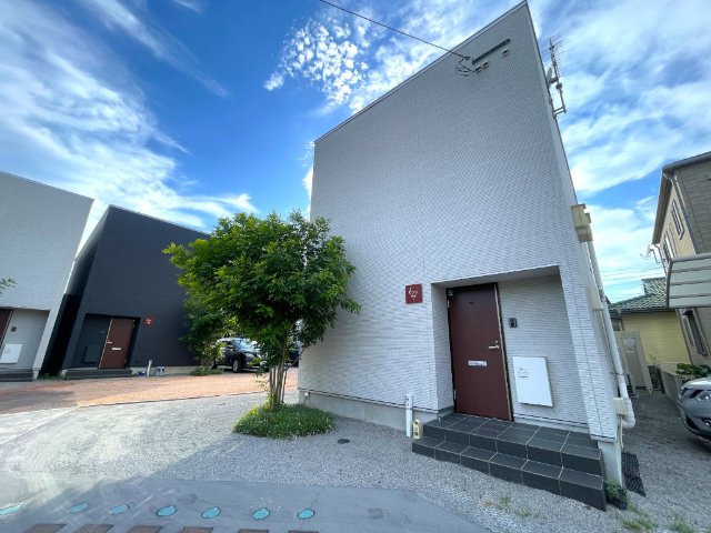 エクリュ早岐の外観