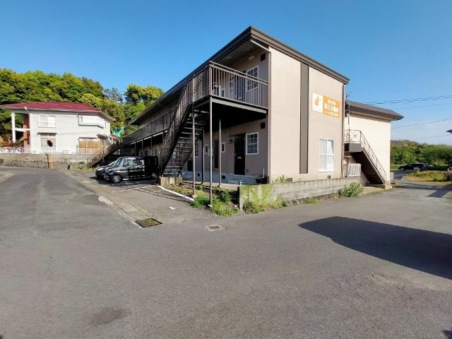 第百ハイツの外観