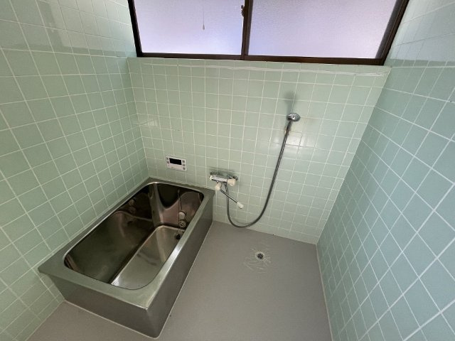 近藤アパートの浴室
