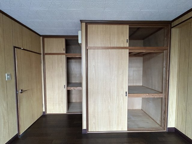 吉岡ビルの収納