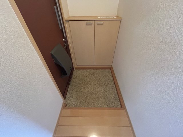 シャーメゾン広田Aの玄関