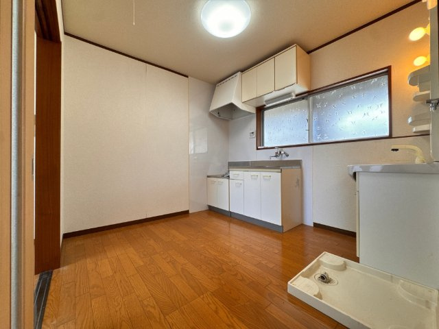 佐世保市松瀬町のアパートの内装