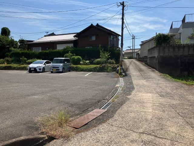 横田コーポの駐車場