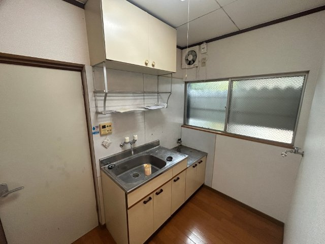 サンフォレスト木風のキッチン