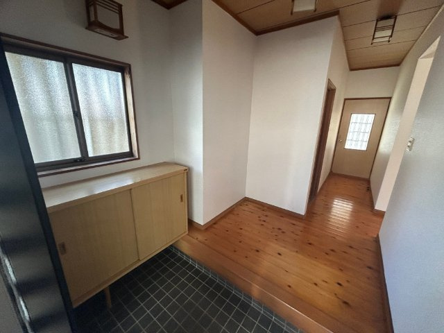 天神3丁目平屋戸建の玄関