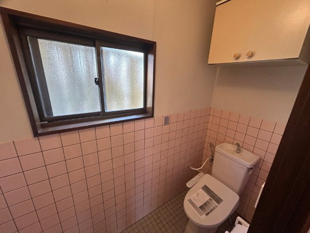天神3丁目平屋戸建のトイレ