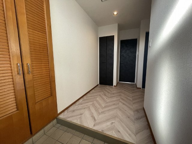 佐世保市天神町のアパートの玄関