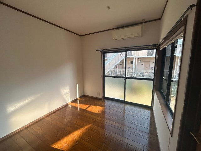 椎木町戸建のその他|1階洋室