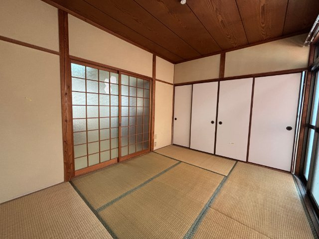 大黒町一戸建の居間・リビング