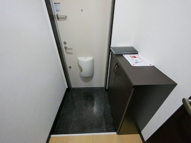 ルーチェもみじの玄関