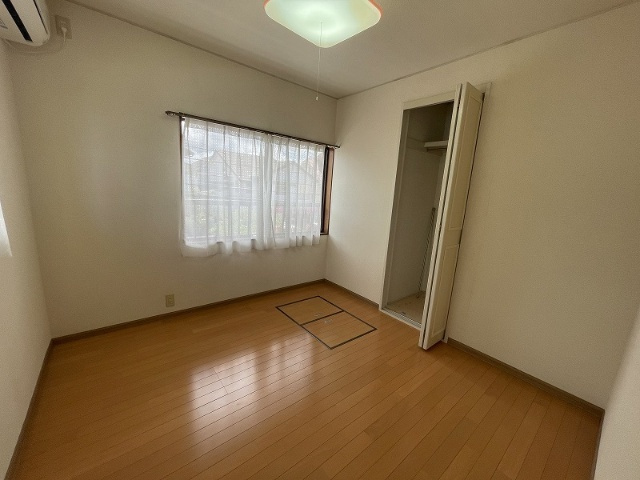 若竹台戸建ての内装