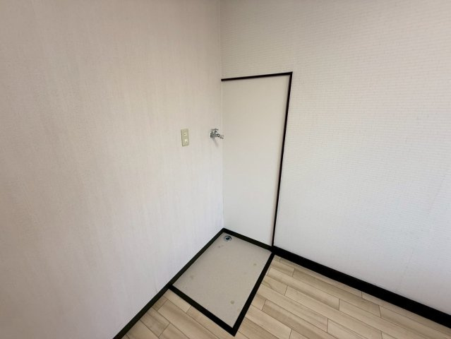 富岡町貸家のその他|洗濯機置場