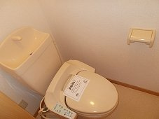 ウィルモアⅡＣのトイレ|ゆったりとした空間のトイレです