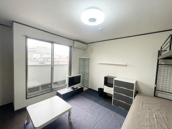 【洋室】 | 大阪市東淀川区南江口3丁目　中古戸建 | こちらの画像は、AIを用いて家具等を消しております。