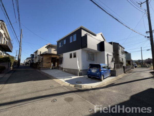 秦野市鶴巻南3丁目新築戸建て　4期1号棟の前面道路含む現地写真|前面道路含む現地写真です。
