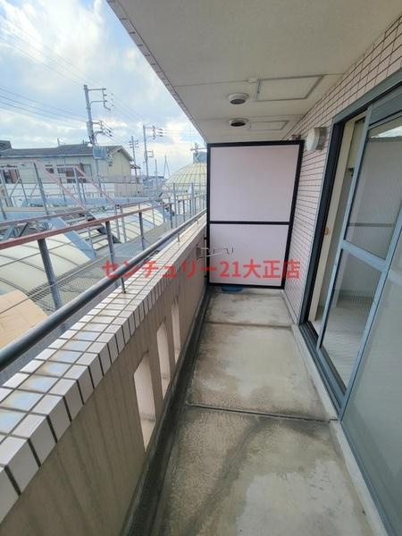 島之内八幡屋ビルのバルコニー