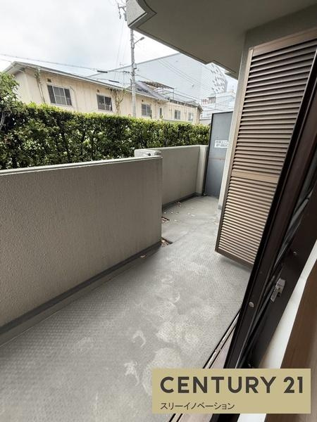 ハイネスヴェルデ大正館のバルコニー