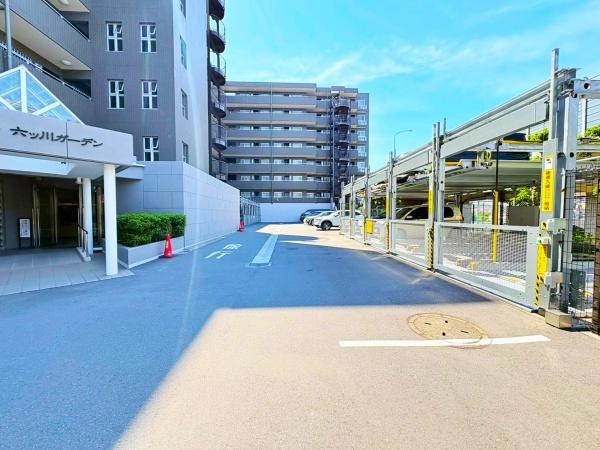 グランコート六ツ川ガーデンの駐車場|駐車場有です。