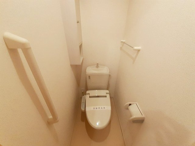 リヴェール南片江のトイレ