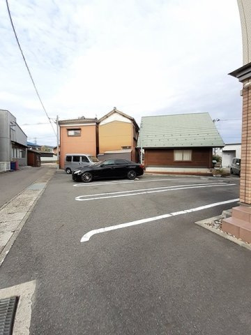 コルフ　ナウシカの駐車場